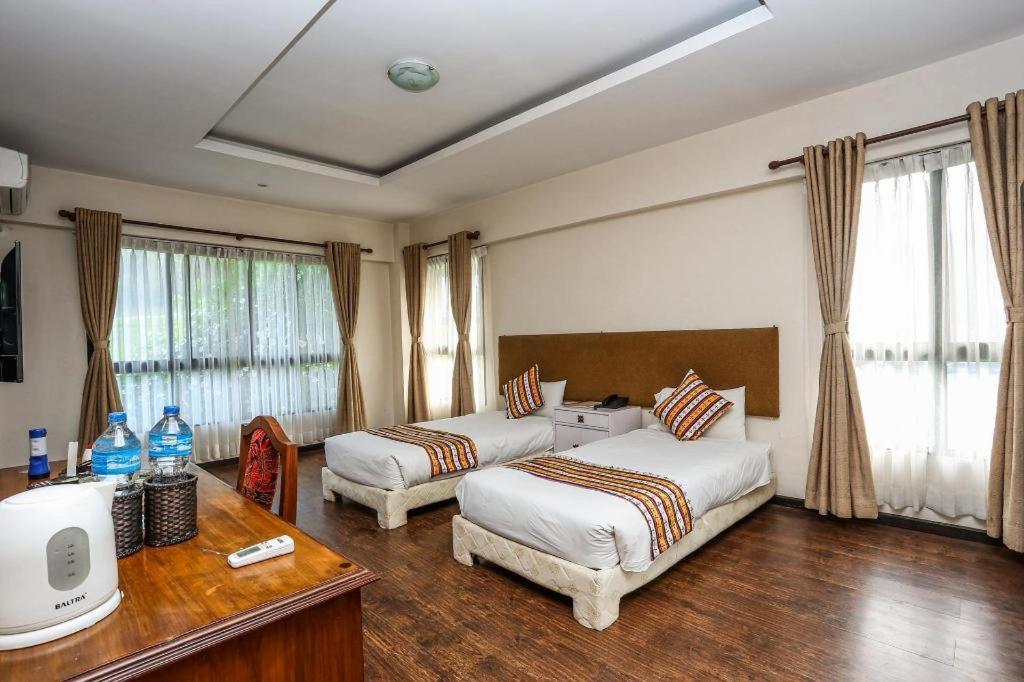 Grand Norling Hotel'S Resort Katmandu Dış mekan fotoğraf